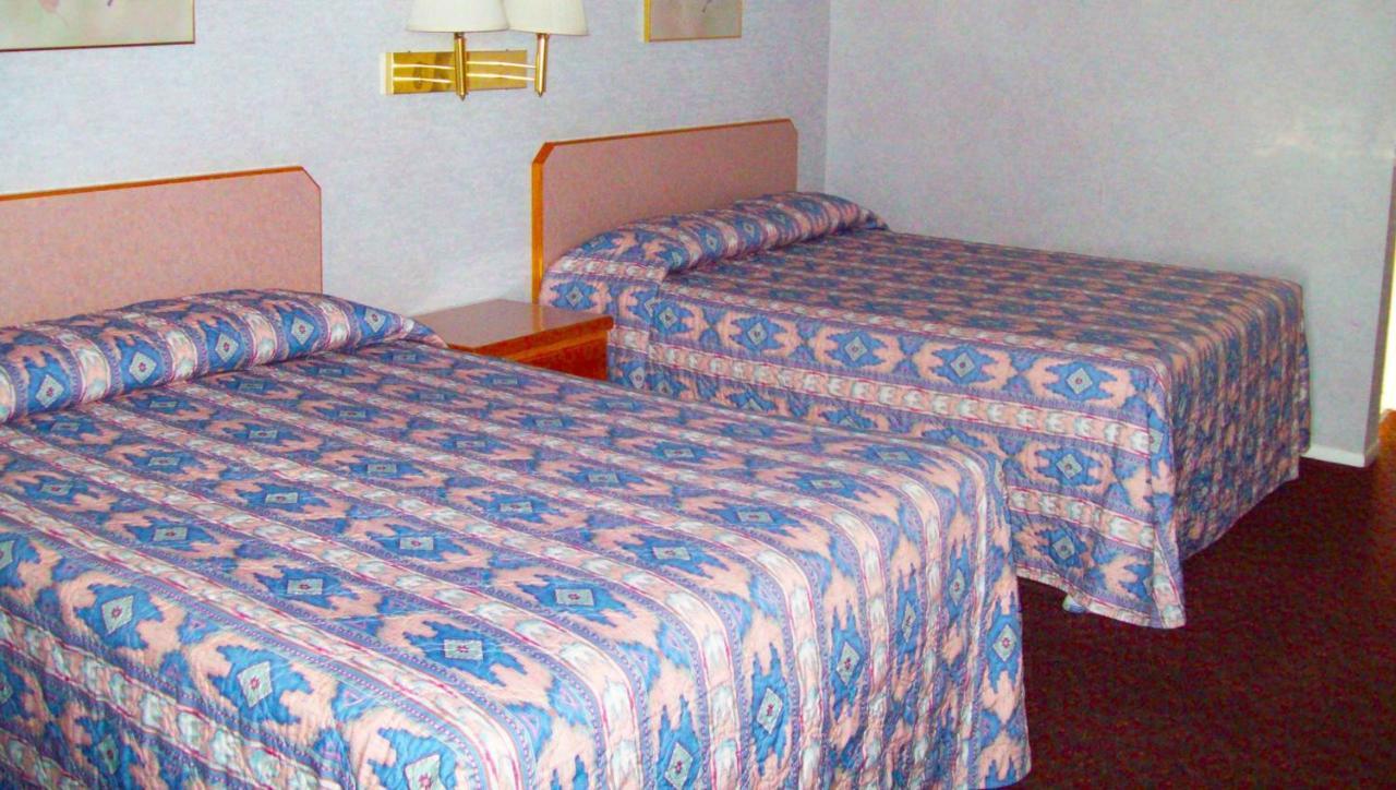 Hotel Blue Mist